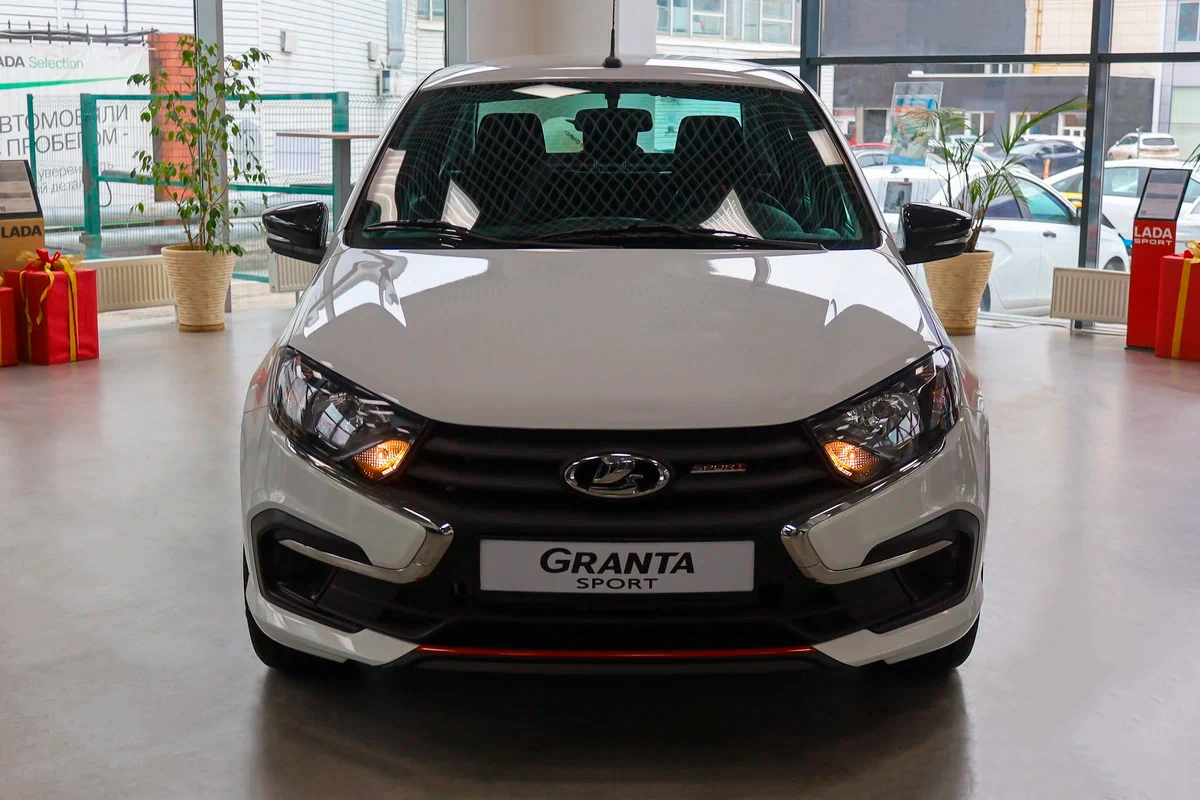 Lada Granta Sport Седан в Тюмень - фото №2
