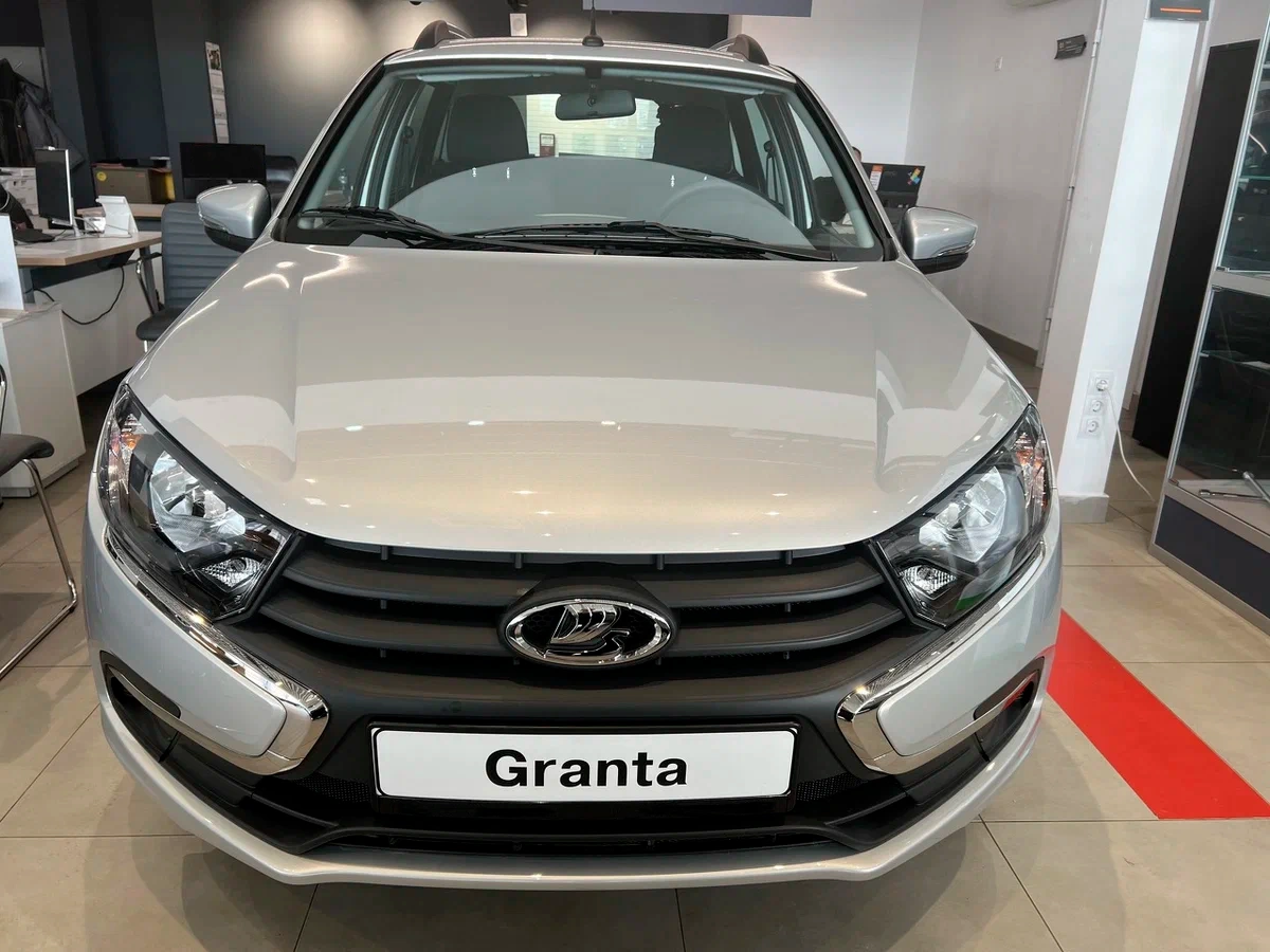 Lada Granta Универсал в Тюмень - фото №1