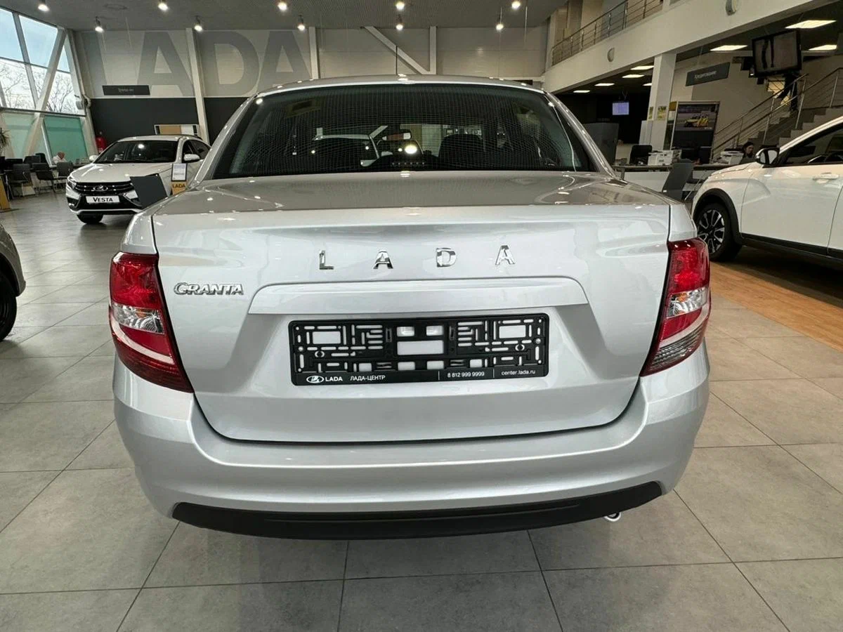 Lada Granta Седан в Тюмень - еще фото